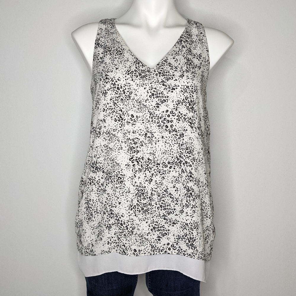 ✨3/$15  Philosophy black white animal print tank S